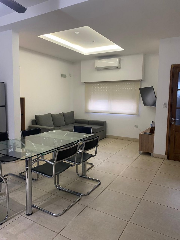 VENTA CASA EN BARRIO AZCUENAGA