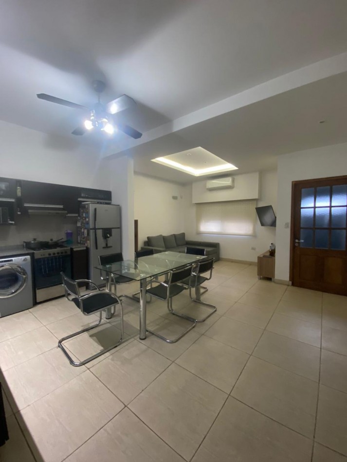 VENTA CASA EN BARRIO AZCUENAGA