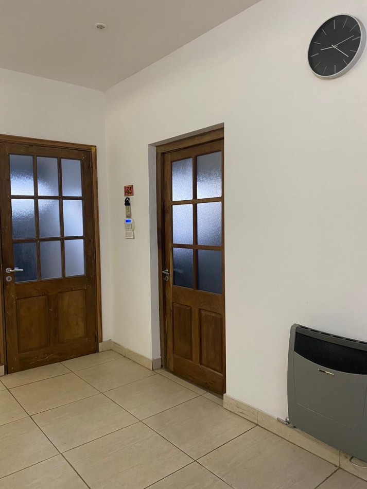 VENTA CASA EN BARRIO AZCUENAGA
